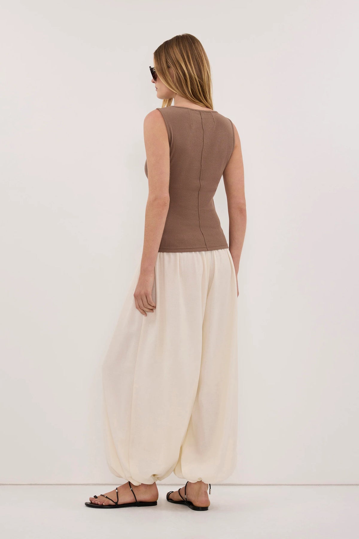 Mushroom-Colored Boat Neck Ribbed Knit Tank Top for Women